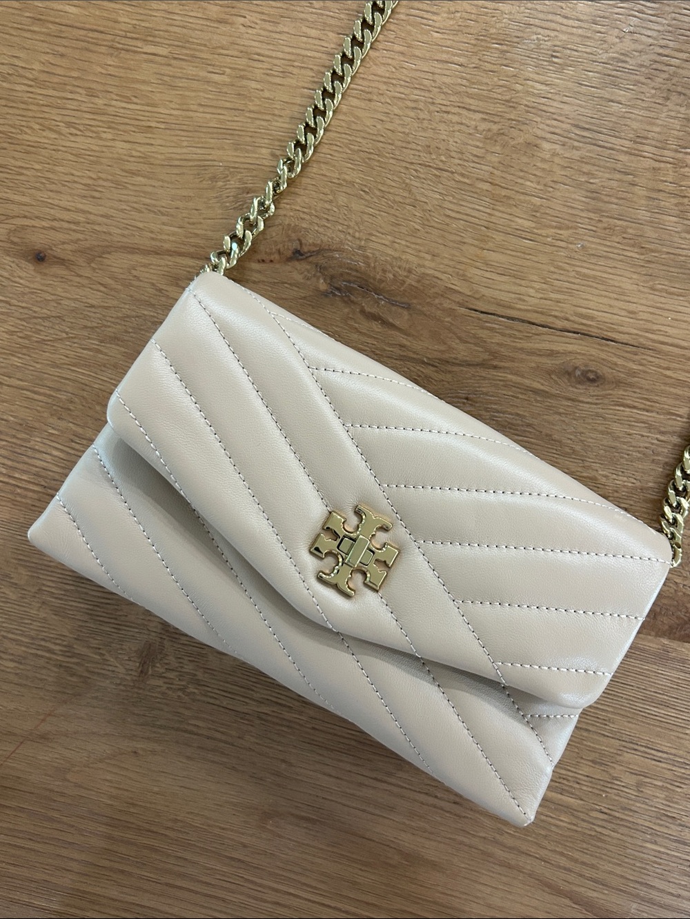 Tory Burch Quilted Cream Leather Chain Shoulder Bag